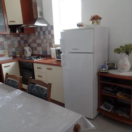 4m Apartament *